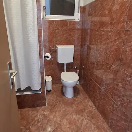 Апартаменти Brnada Трогір